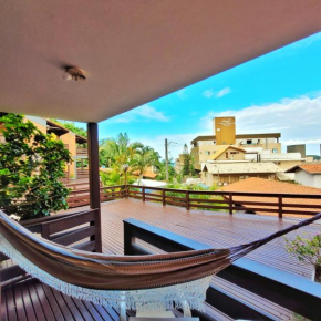 Apartº. deck vista mar. até 4 pessoas,70m da praia